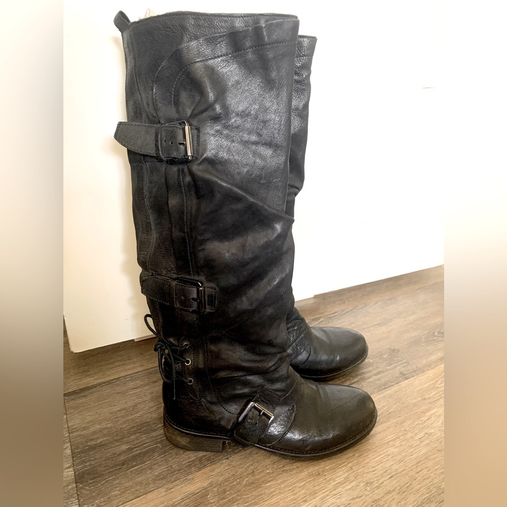 Black Moto boots